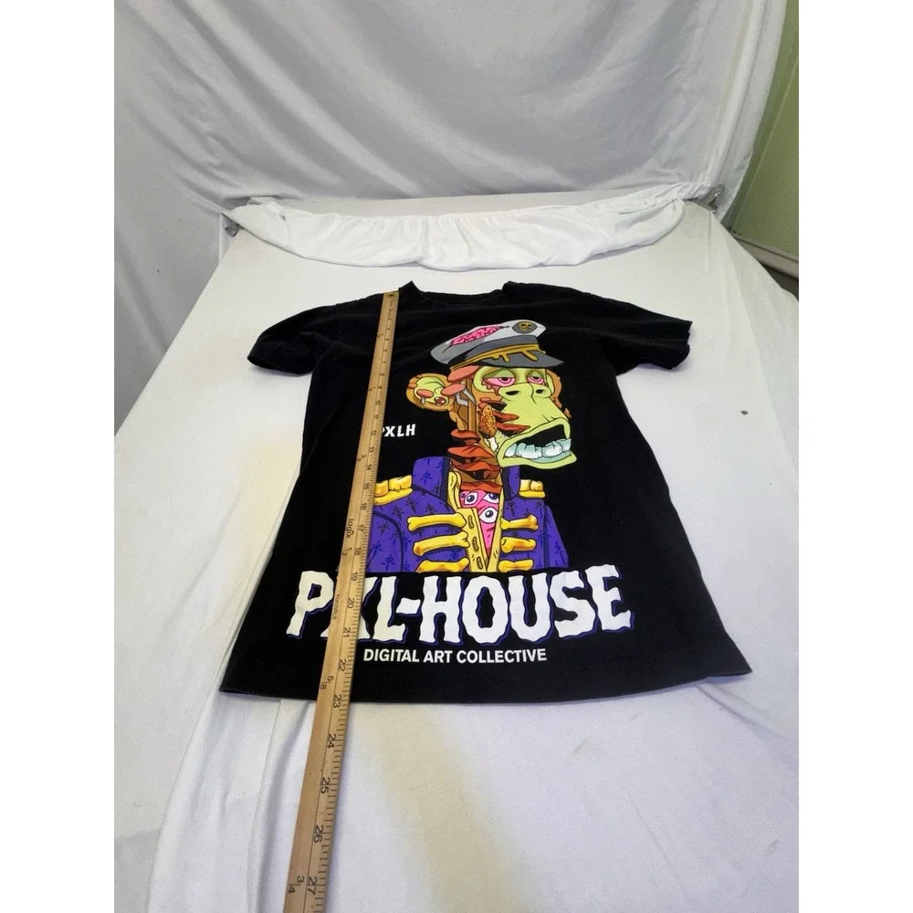 Pixel House Zumiez PXL House Zombie Monkey NFT Graphic Tee Shirt Mens Small NWOT